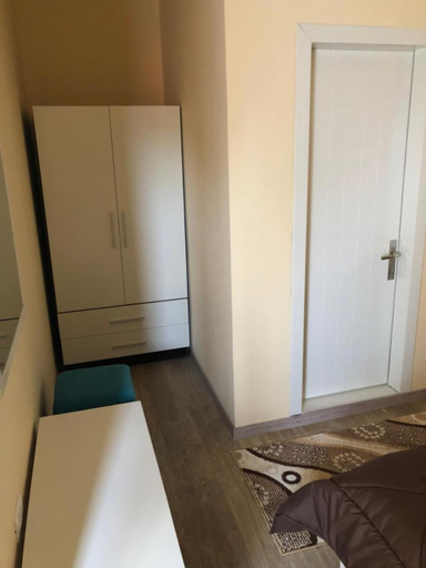 Others 5, Hotel EDEA, Korçës