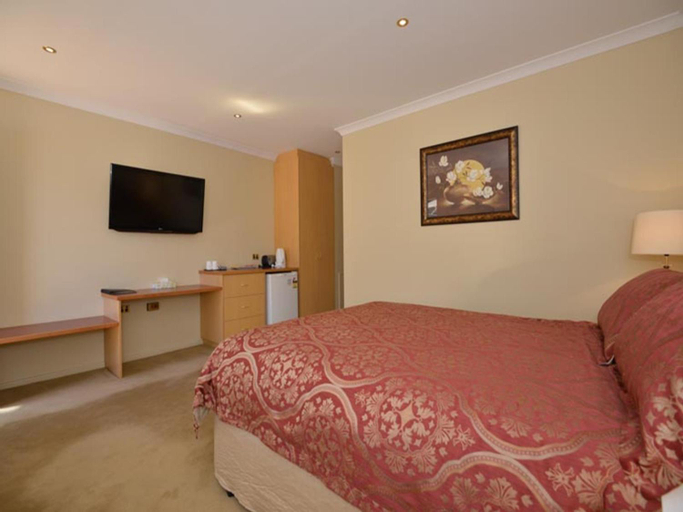 Bedroom 2, The Tower Hotel, Kalgoorlie/Boulder