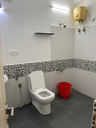 Bathroom 5, KS RESIDENCY, Kancheepuram