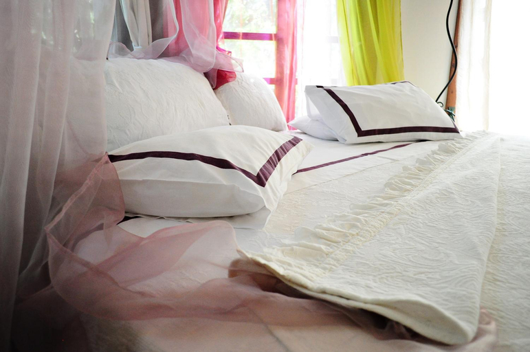 Bedroom 3, Uma Casa a Beira Sol, Lagos