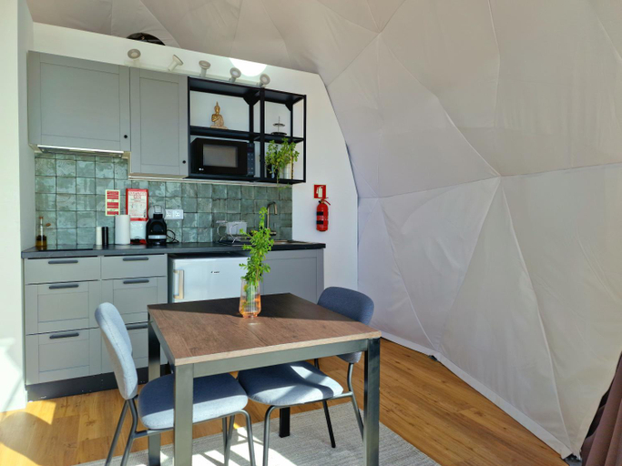 Others 4, Vi Naturae Glamping, Calheta
