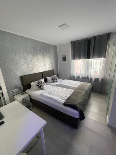 Bedroom 2, Liberty Hotel Cologne, Köln