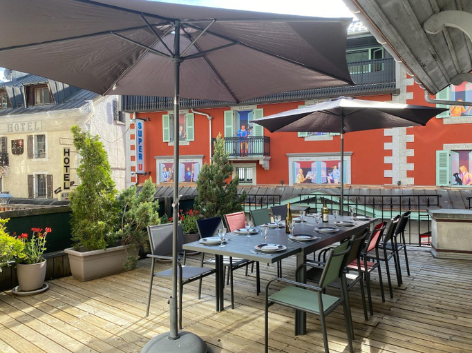 Food & Drinks 4, Villa Leon, Haute-Savoie