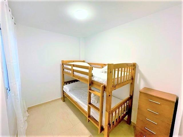 Bedroom 3, Apartment Grao de Moncofar Ref. 041, Castellón