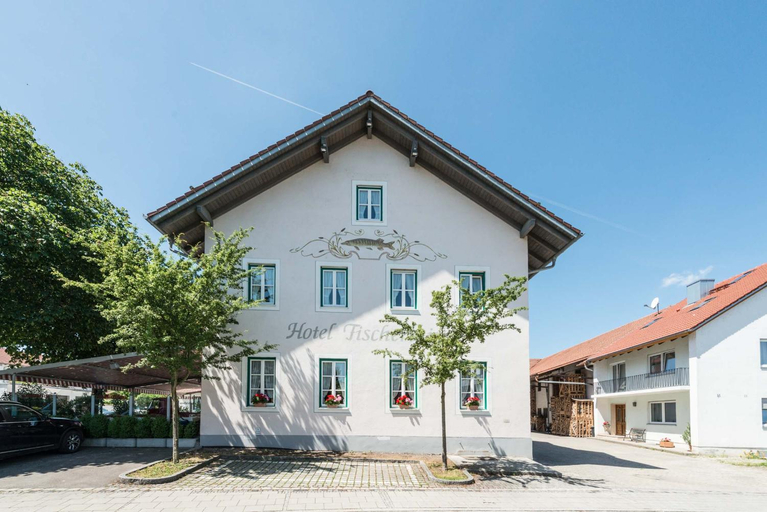 Exterior & Views 2, Hotel Fischerwirt, München