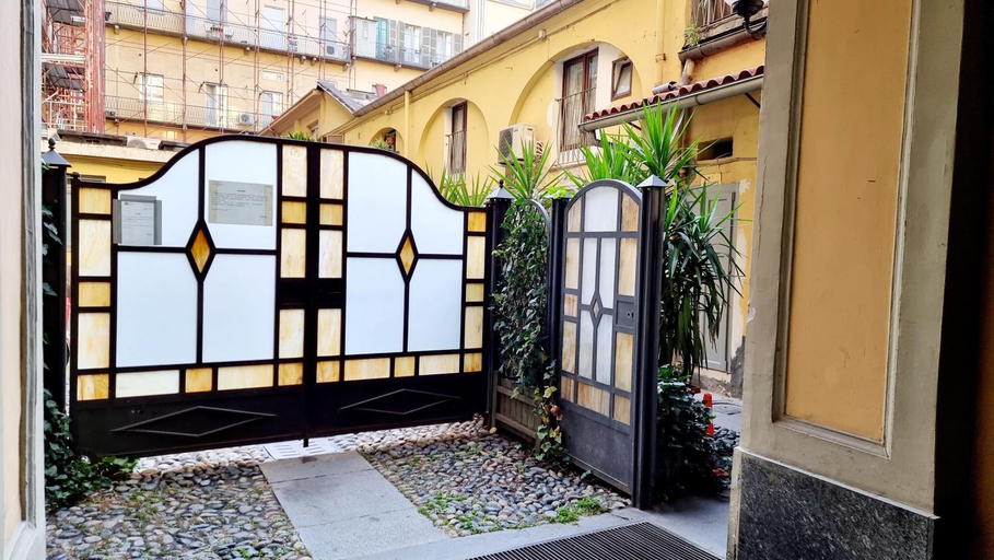 Others 3, Residenza Vittorio 57, Torino