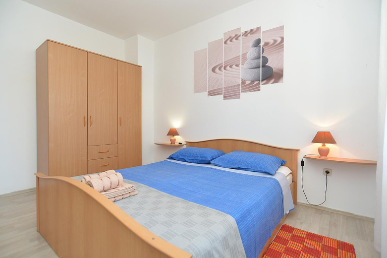 Others 4, Apartment 108, Fažana