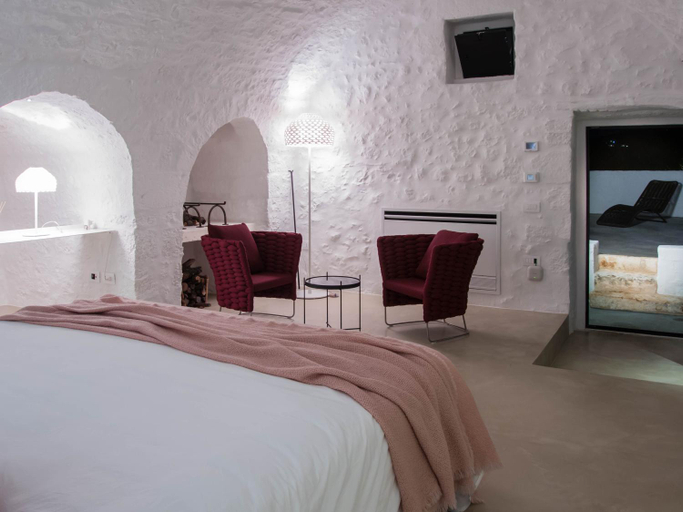 Others 4, Masseria Dagilupi, Brindisi