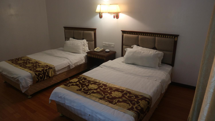Others 3, Excelsior Resort, Dili