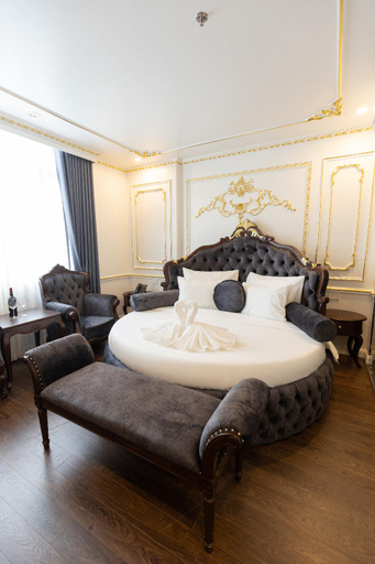 Bedroom 7
