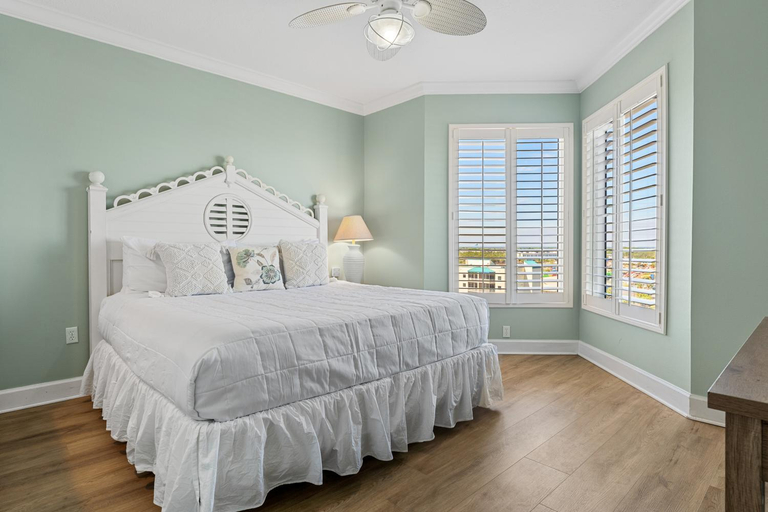 Jade East Towers 0950 by Newman-Dailey, Okaloosa