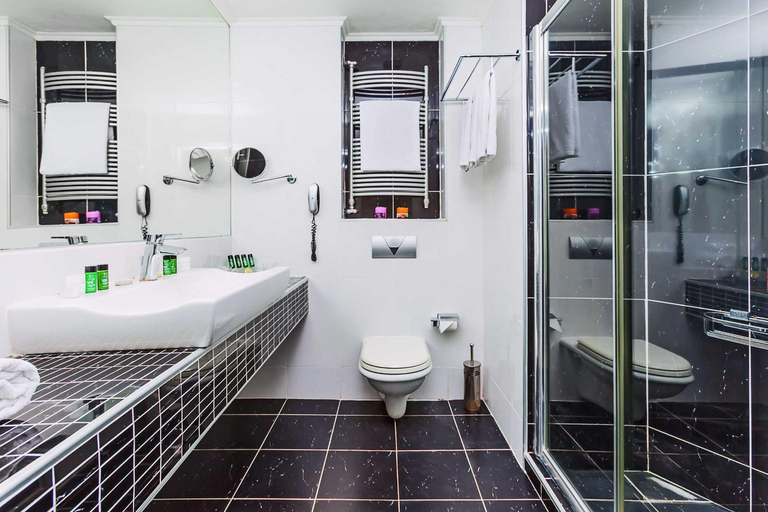 Bathroom 5, Elinotel Apolamare Hotel, Central Macedonia