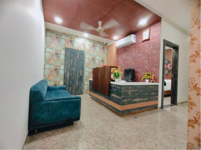 Others 4, Pearl Villla Hotel, Gandhinagar