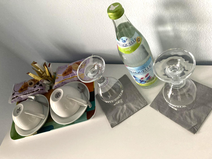 Food & Drinks 5, Das SinGold Hotel mit Highspeed WLAN und digitalem Schluessel, Augsburg