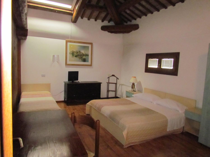 Bedroom 2, Ristorante Alloggio Ostello Amolara, Rovigo