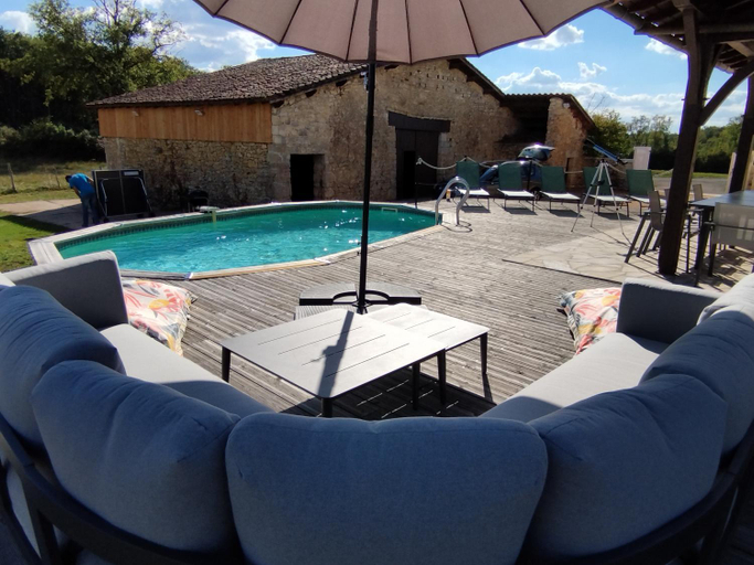 Others 5, Gîte avec piscine Chez Labaurie, Charente