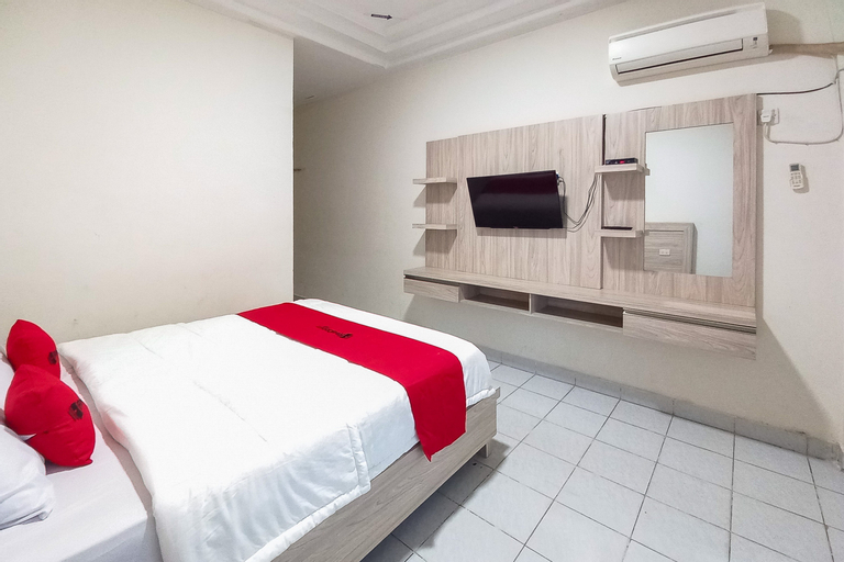 Bedroom 18