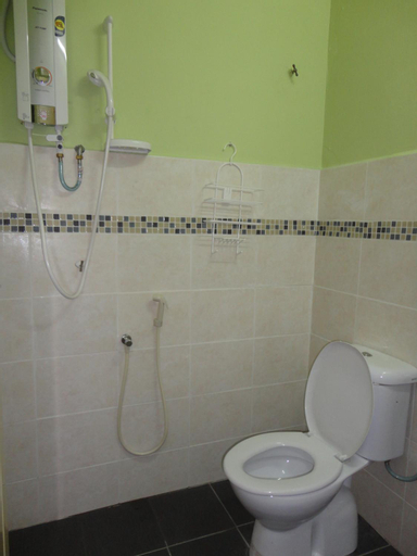 Bathroom 3