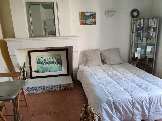 Bedroom 5, ex domaine Chandelier, Gironde
