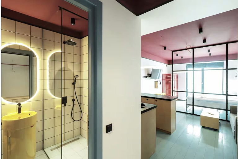 Bathroom 2, Super Stylish Apartment by Wehost, Kazbegi