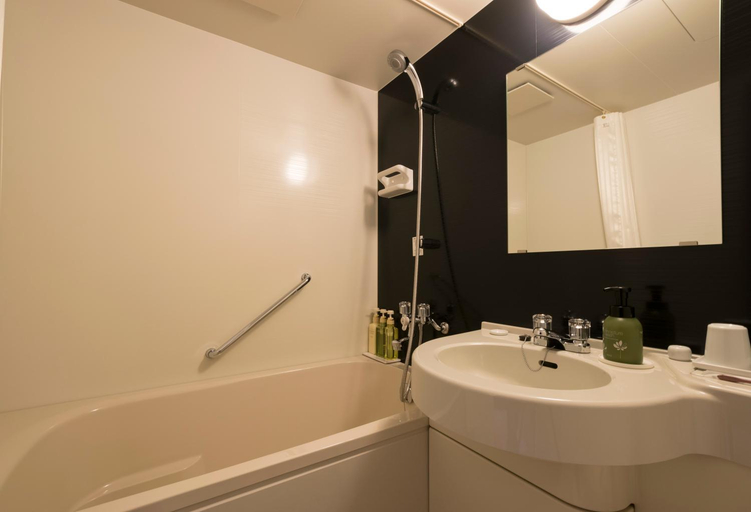 Bathroom, North Gate Inn Abira, Abira