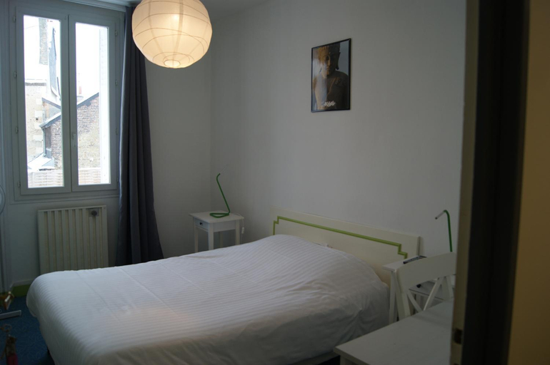 Bedroom 2, Le Lurton, Indre-et-Loire
