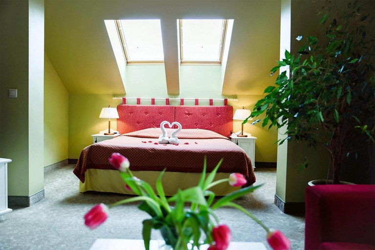 Bedroom 6