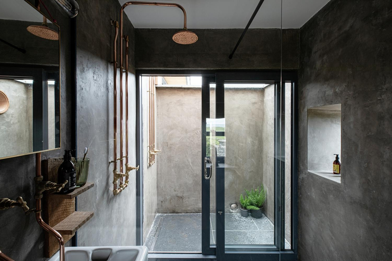 Bathroom, Gate Lodge@White Strand