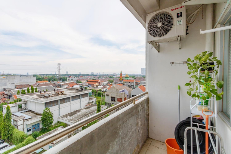 Exterior & Views 5, Comfy 2 BR Apartemen Pavilion Permata Surabaya, Surabaya