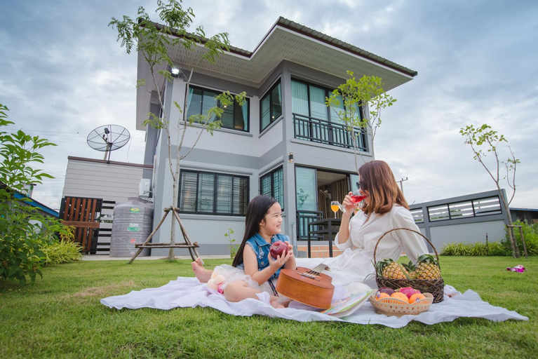 4, Riverview Loft house, Muang Uthai Thani