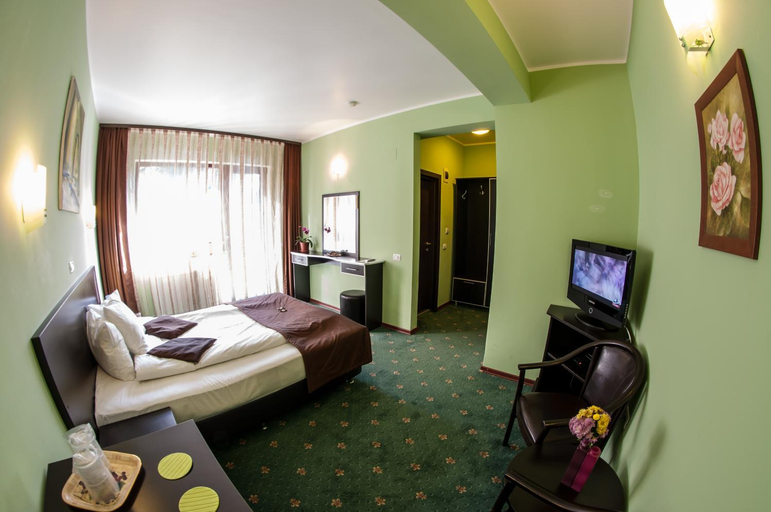 Bedroom 3, Pensiunea Carpatic Trei Brazi Predeal, Predeal