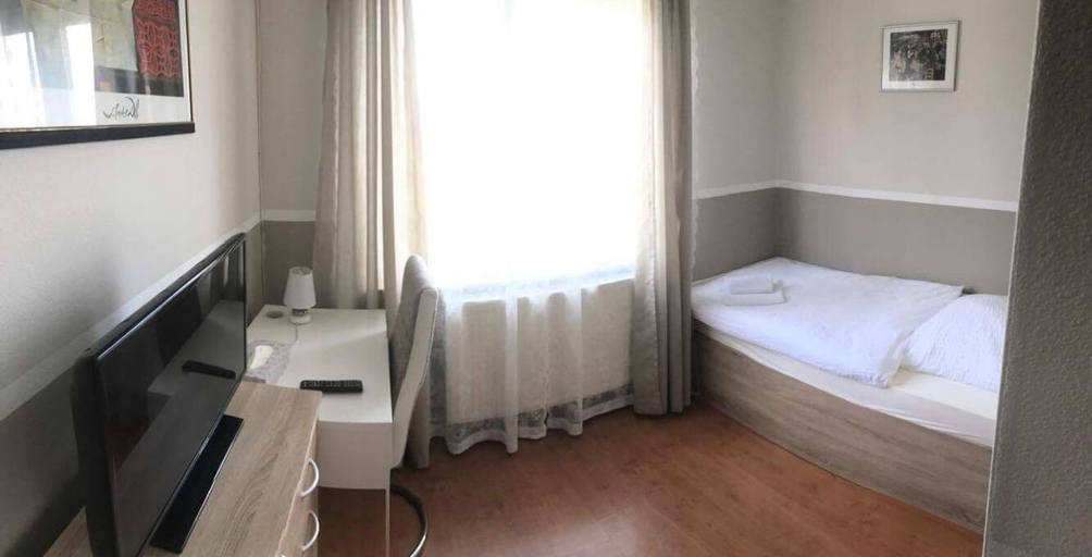 Bedroom, Zum Grunen Jager, Region Hannover