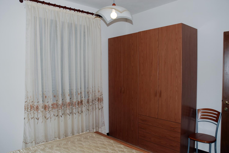 Bedroom 2, Bed And Breakfast Eden Green, Sassari