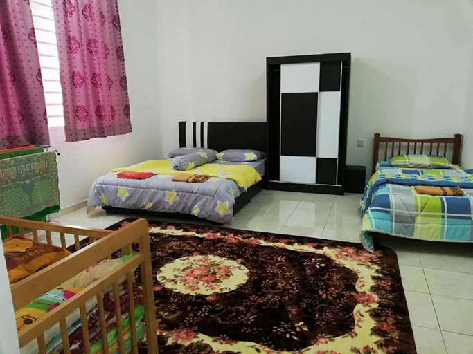 Bedroom 2, Faeyz Homestay Pertam Jaya, Melaka, Malacca City