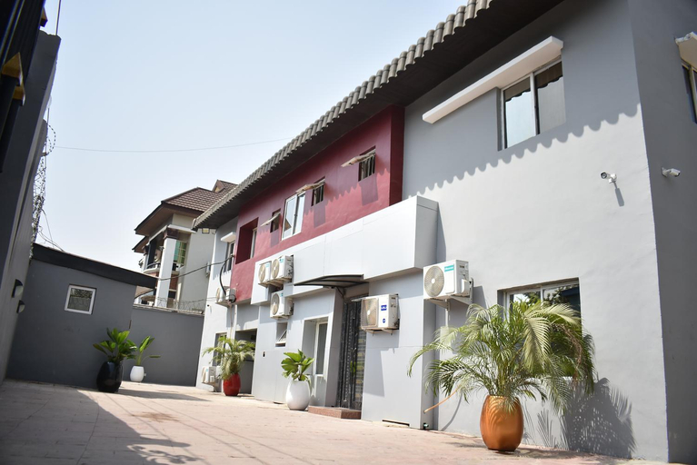 Others 4, Ifycious Lodge, Shomolu
