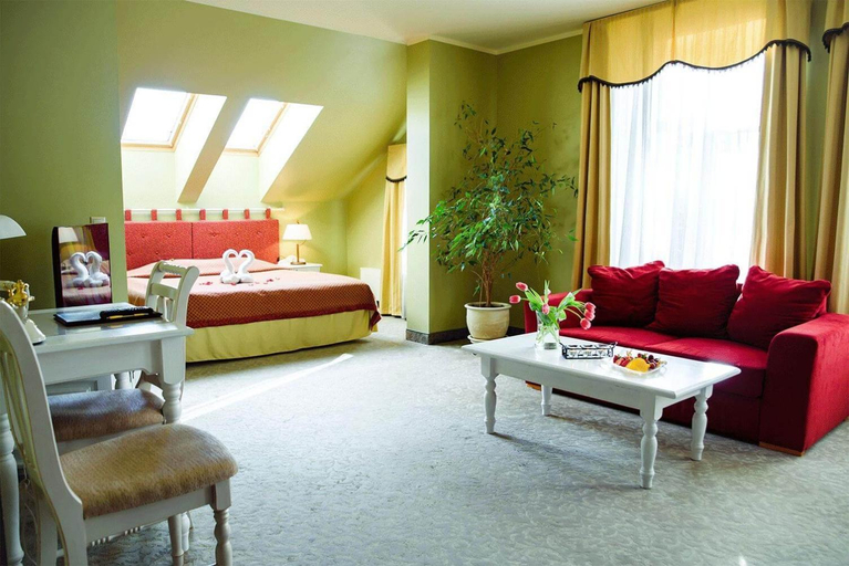 Bedroom 8