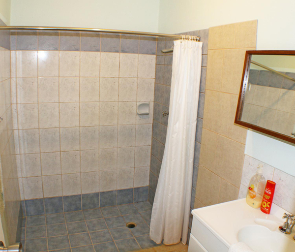 Bedroom 3, Geraldton Holiday Unit with free Streaming, Geraldton