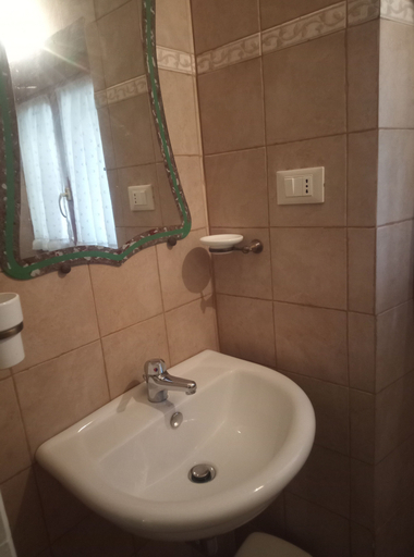 Bathroom 4, Agriturismo Cordiglianello, Perugia