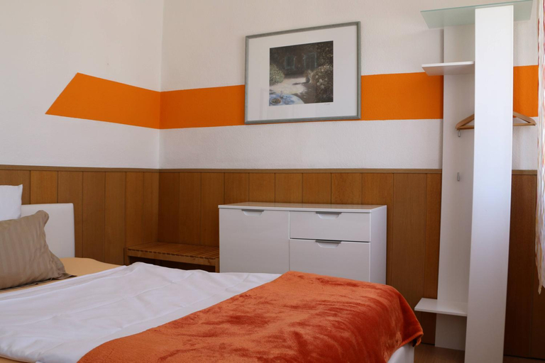Bedroom 2, Casa Hotel Neu Isenburg, Offenbach