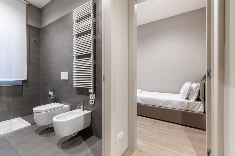Bathroom 6