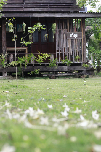 Others 3, Baan Suan La Moon, Chiang Khan