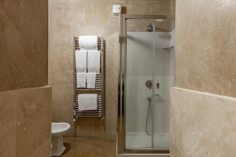 Bathroom 4