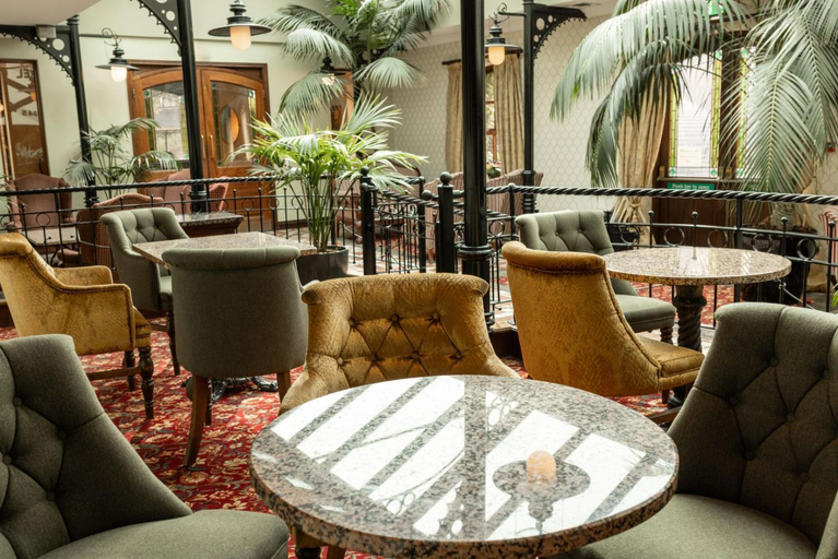 Public Area 2, Kee's Hotel