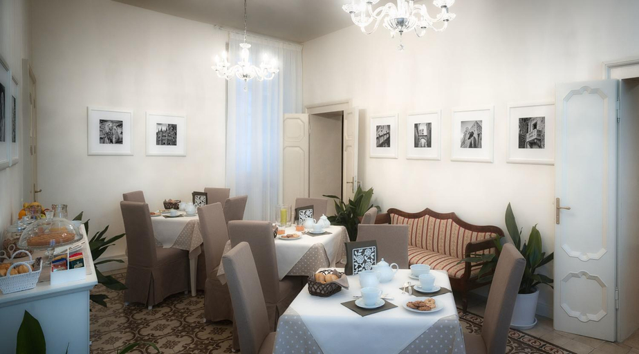 Food & Drinks 3, Palazzo Ceru Bed and Breakfast, Verona