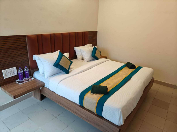 Bedroom 5, Hotel GT Galaxy, Chennai