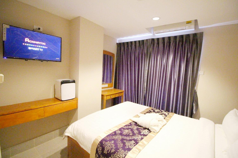 Bedroom 5