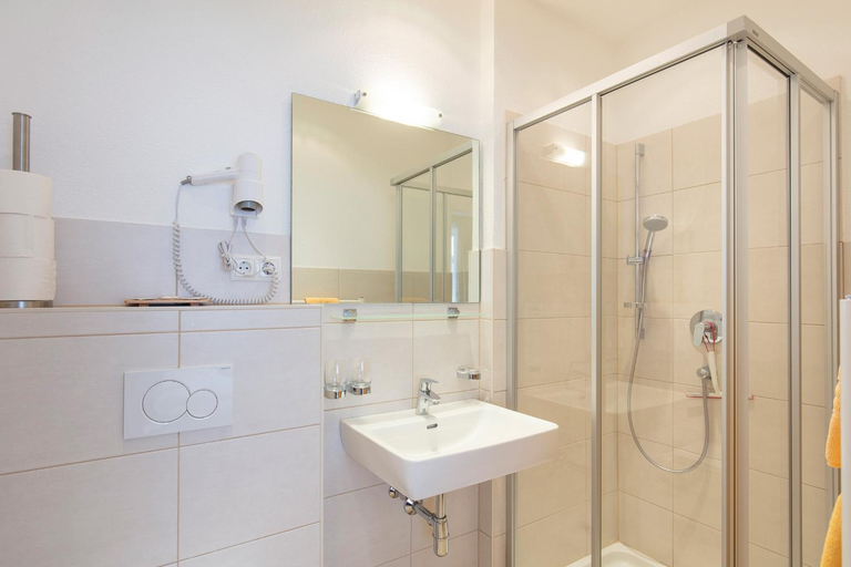 Bedroom 3, Appartements Zirmhof, Imst