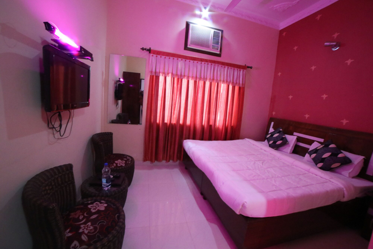 Bedroom 5, Kangs Nirvana Resorts and Spa, Hoshiarpur
