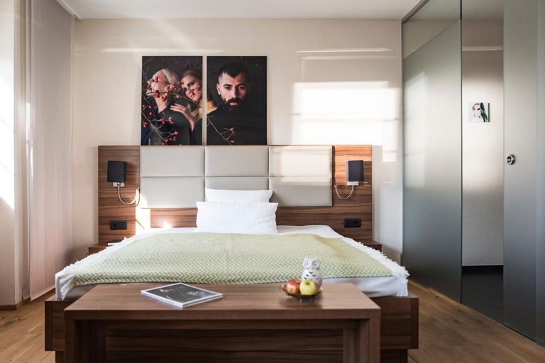 Bedroom 16