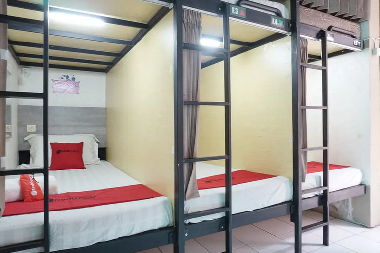 Bedroom 10